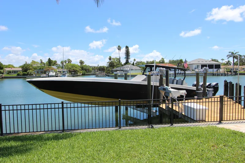 Syn Yacht Photos Pics 