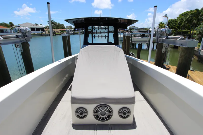 Syn Yacht Photos Pics 