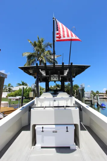 Syn Yacht Photos Pics 