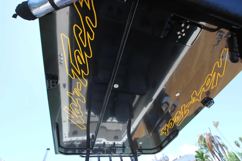 Syn Yacht Photos Pics 