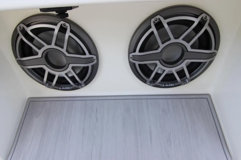 Syn Yacht Photos Pics 