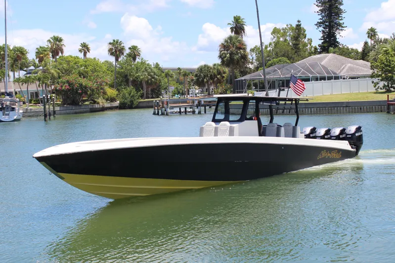 Syn Yacht Photos Pics 