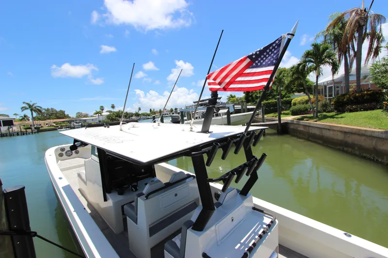 Syn Yacht Photos Pics 