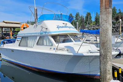 Tollycraft 26 Flybridge