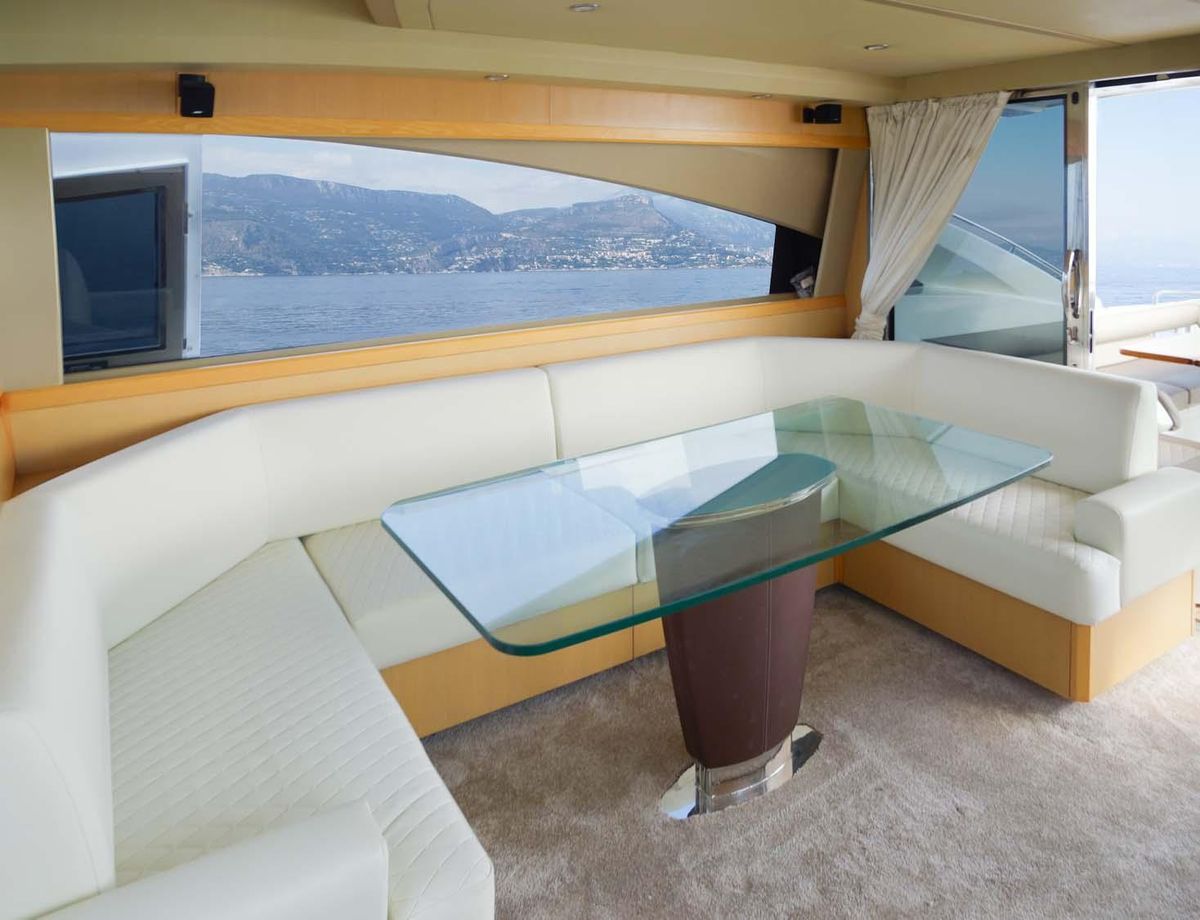 2009 Princess 65 