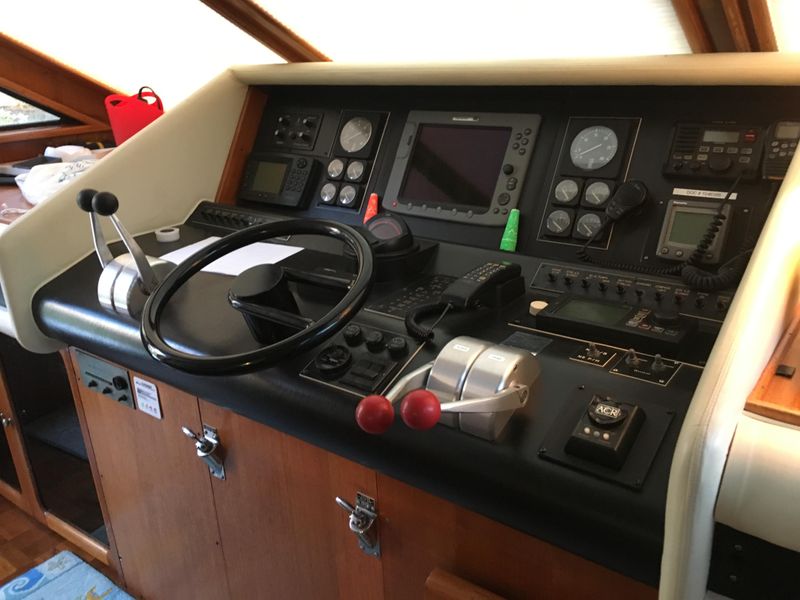 1990 Viking Extended Aft Deck Motor Yacht