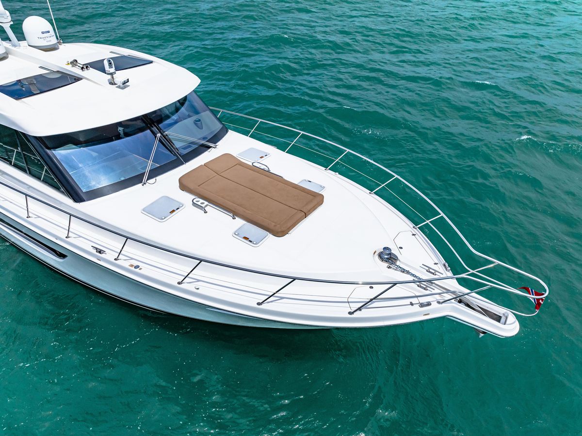 2017 Riviera 57 