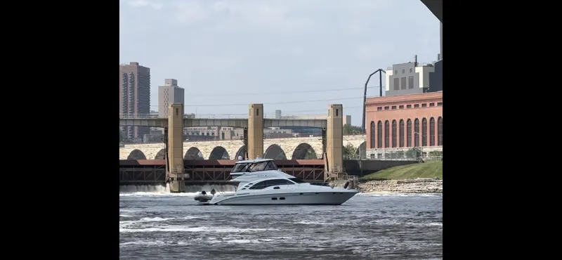 Escapade Too Yacht Photos Pics 