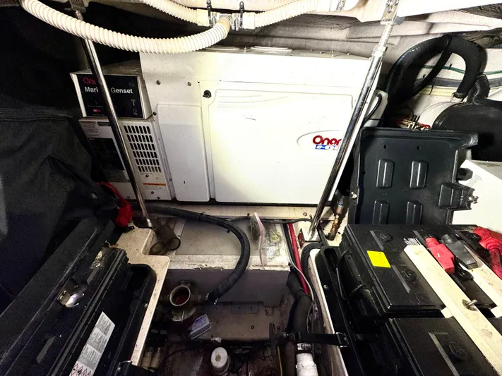 Escapade Too Yacht Photos Pics 