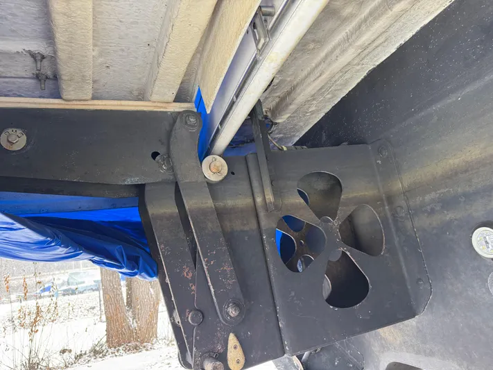 Escapade Too Yacht Photos Pics 