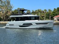 2022 OKEAN Flybridge 50