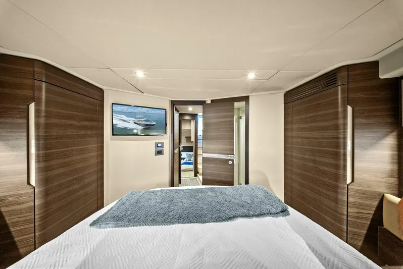 This Is Us 2 Yacht Photos Pics 2016 Azimut 50 Fly - Image 66