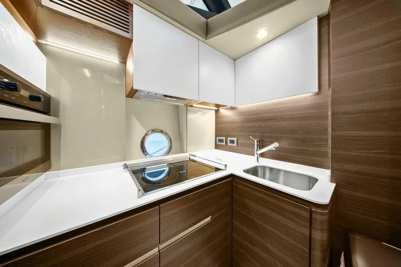 This Is Us 2 Yacht Photos Pics 2016 Azimut 50 Fly - Image 58