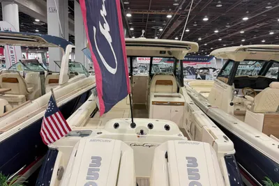 Chris-Craft Calypso 32