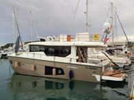 2014 Cranchi Eco Trawler 43