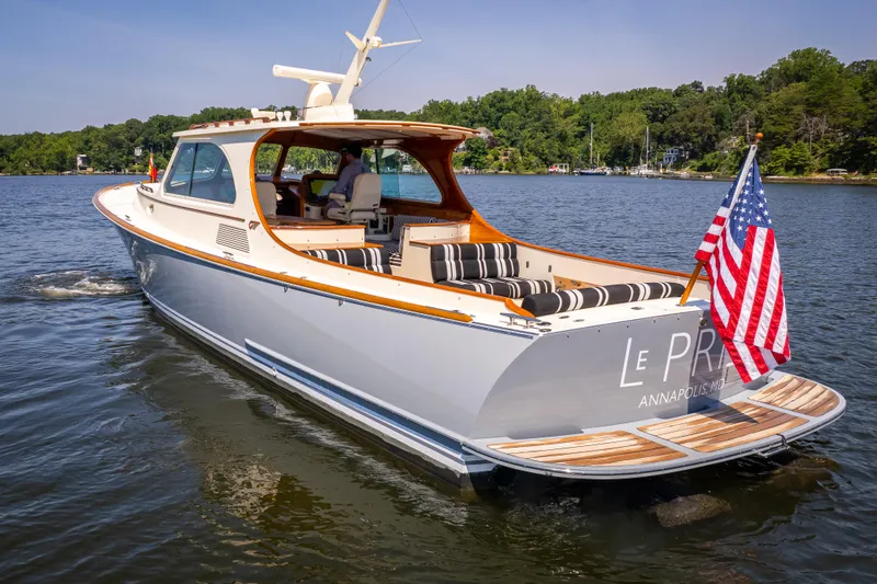 Le Prix Yacht Photos Pics 