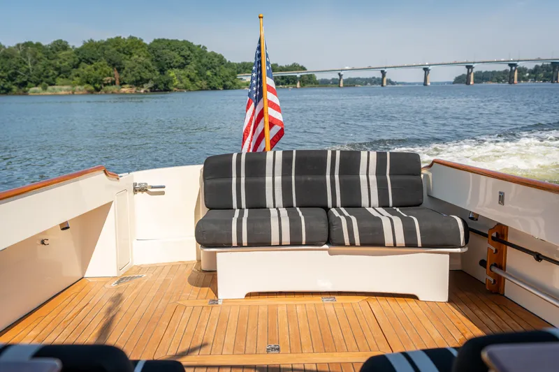 Le Prix Yacht Photos Pics 