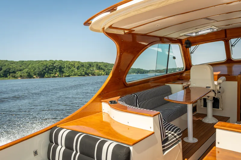 Le Prix Yacht Photos Pics 