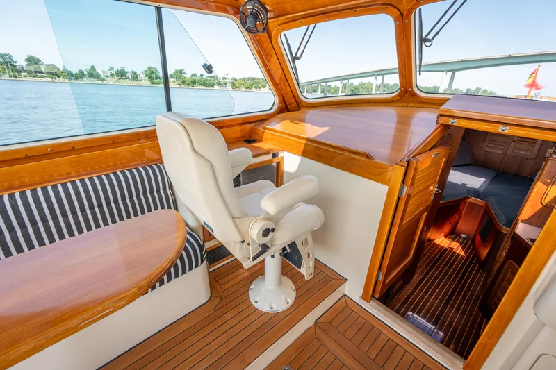 Le Prix Yacht Photos Pics 