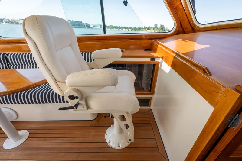 Le Prix Yacht Photos Pics 