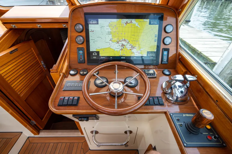 Le Prix Yacht Photos Pics 