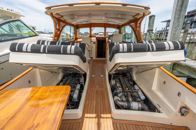 Le Prix Yacht Photos Pics 