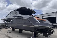 2023 Cruisers Yachts 42 GLS