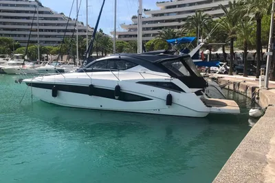 2017 Galeon 405 HTL
