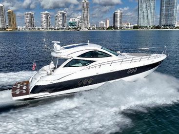 2011 54' Cruisers-540 Sport Coupe North Miami Beach, FL, US