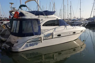 2007 Galeon 330 Fly