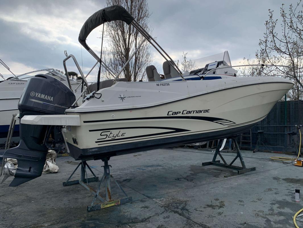 Jeanneau Cap Camarat 7.5 CC SÉRIE 2