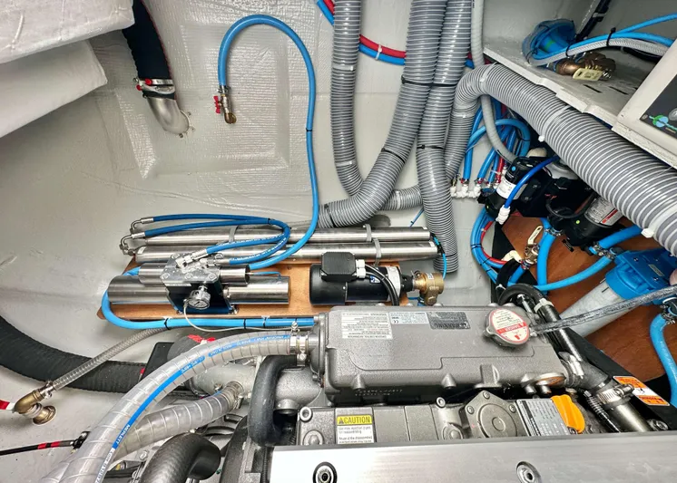 Drifter Yacht Photos Pics 