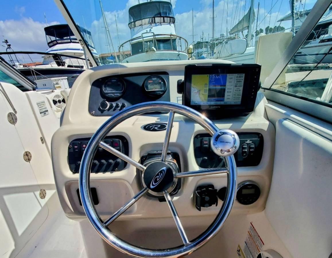 2014 Robalo R207 Dual Console Dual Console for sale - YachtWorld