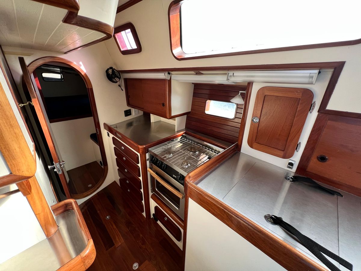 2014 Custom 53 