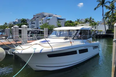 Jeanneau Merry Fisher 855