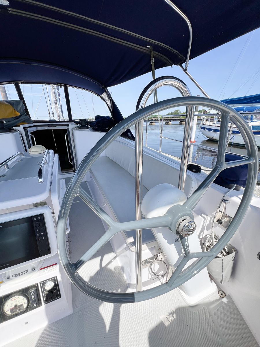 2019 Catalina 42 