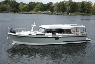 2022 Linssen 40 SL Sedan