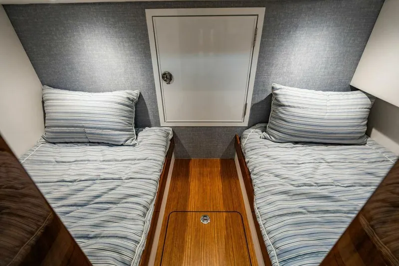 Sogni Bagnati Yacht Photos Pics 2025 Valhalla Boatworks V-55 - Image 29