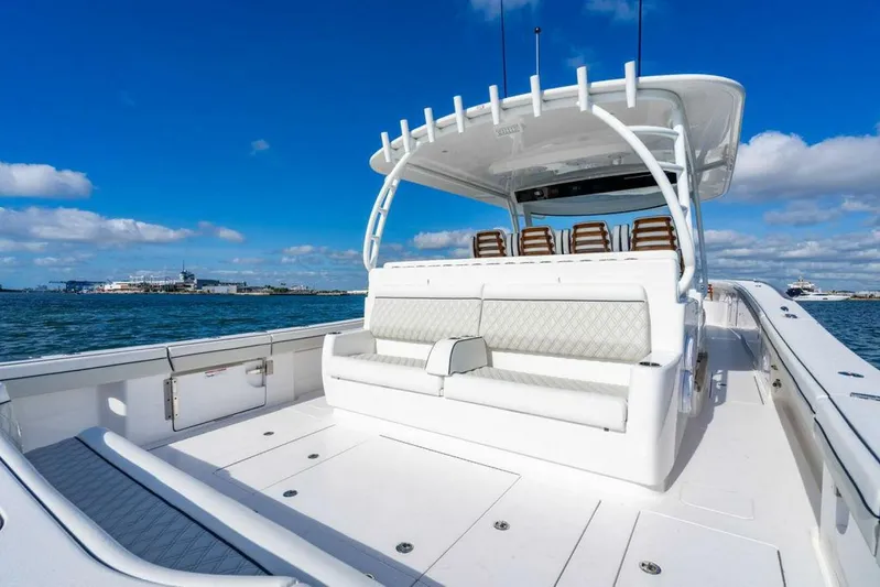 Sogni Bagnati Yacht Photos Pics 2025 Valhalla Boatworks V-55 - Image 14