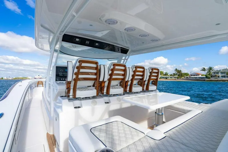 Sogni Bagnati Yacht Photos Pics 2025 Valhalla Boatworks V-55 - Image 16