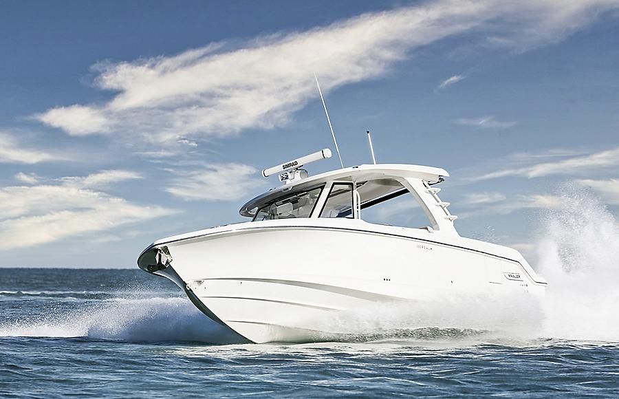 2020 Boston Whaler 350 Realm