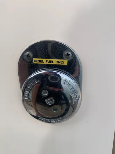 Isabel Gracia Yacht Photos Pics 