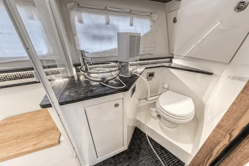 Dirty Laundry Yacht Photos Pics 