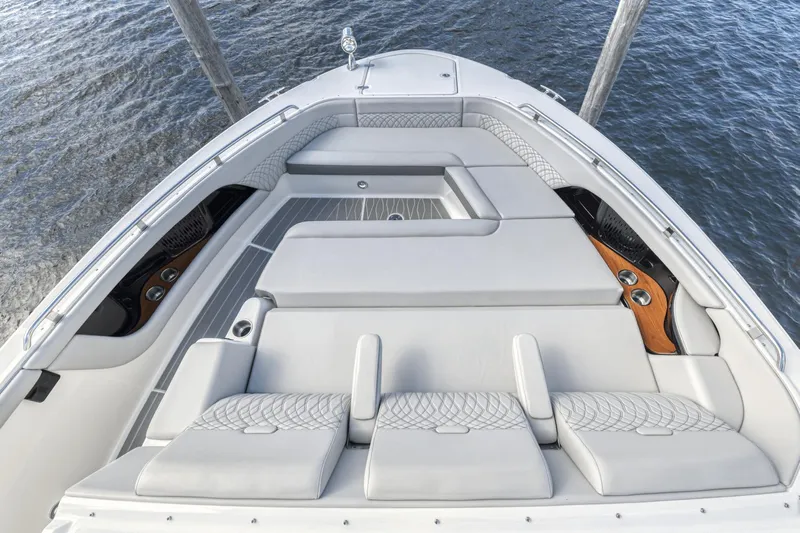 Dirty Laundry Yacht Photos Pics 