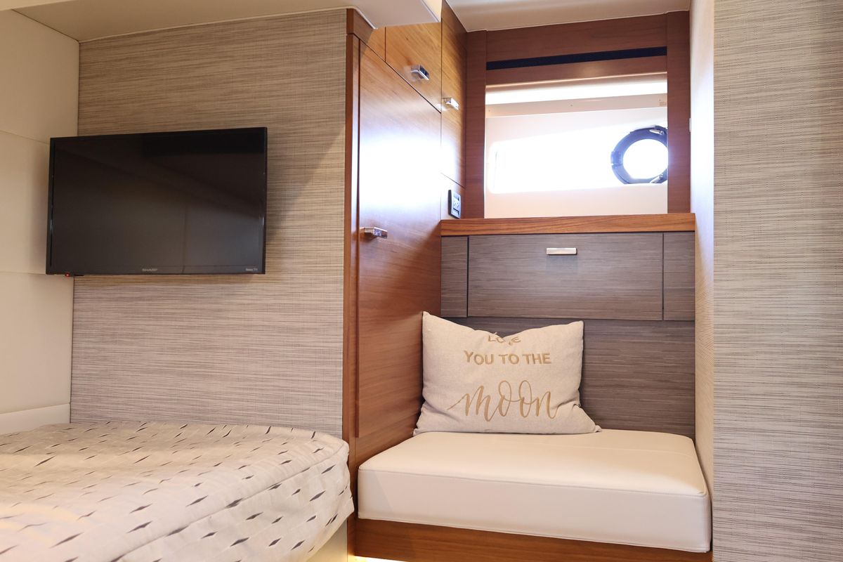 2020 Tiara Yachts 45 