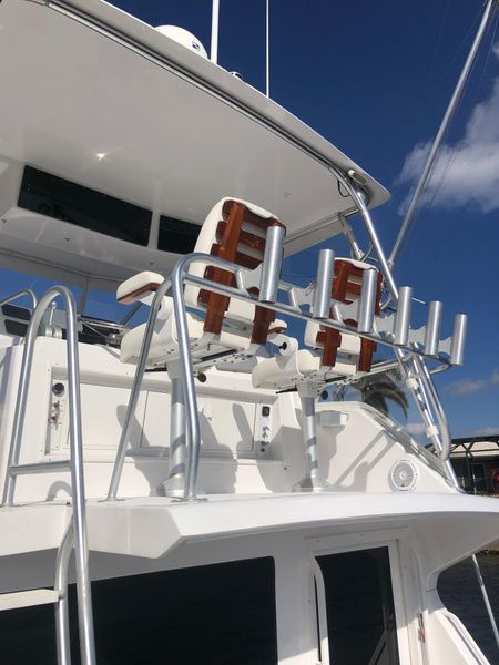 1998 Viking 43 Convertible