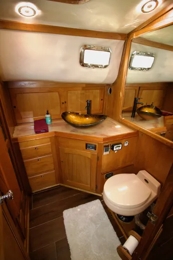 Sarita Sea Yacht Photos Pics 