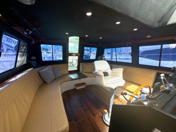 Sarita Sea Yacht Photos Pics 