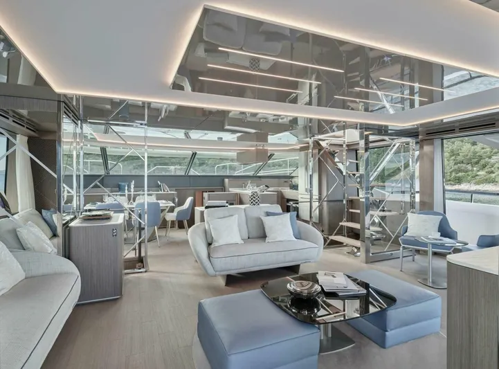  Yacht Photos Pics 2026 Prestige M8 - Image 28
