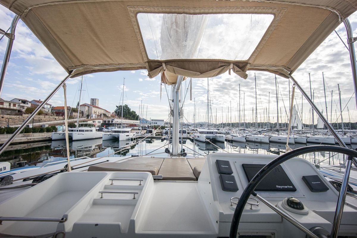 2012 Lagoon 45 